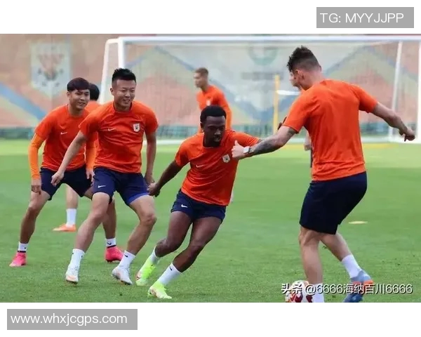 宿茂臻:从球场英雄到足球文化传承者的传奇之路